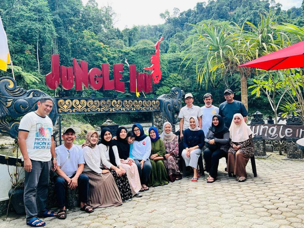 Jungle Hotel 2*